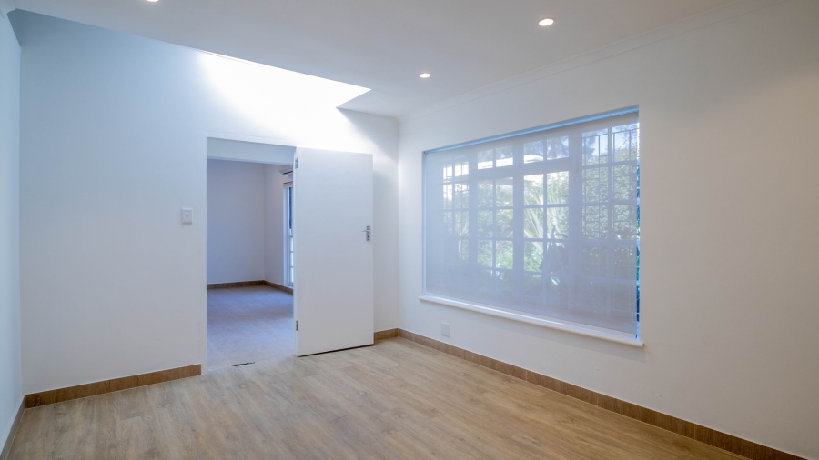 To Let 3 Bedroom Property for Rent in Constantia Western Cape